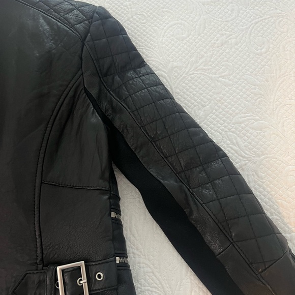 BCBG MAXAZRIA LEATHER JACKET - Picture 9 of 10